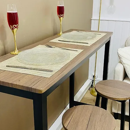 Amalyahost Apartment